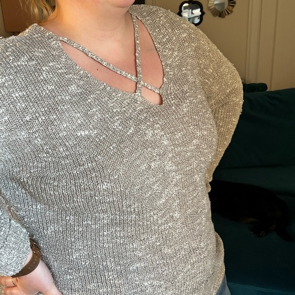 Soft Cross Neck Sweater - Picture 2 of 4